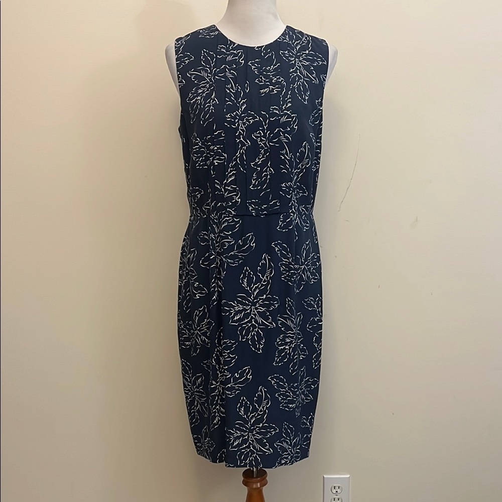 Pendleton Blue Pleated Front Floral Sleeveless Dress Size 10
